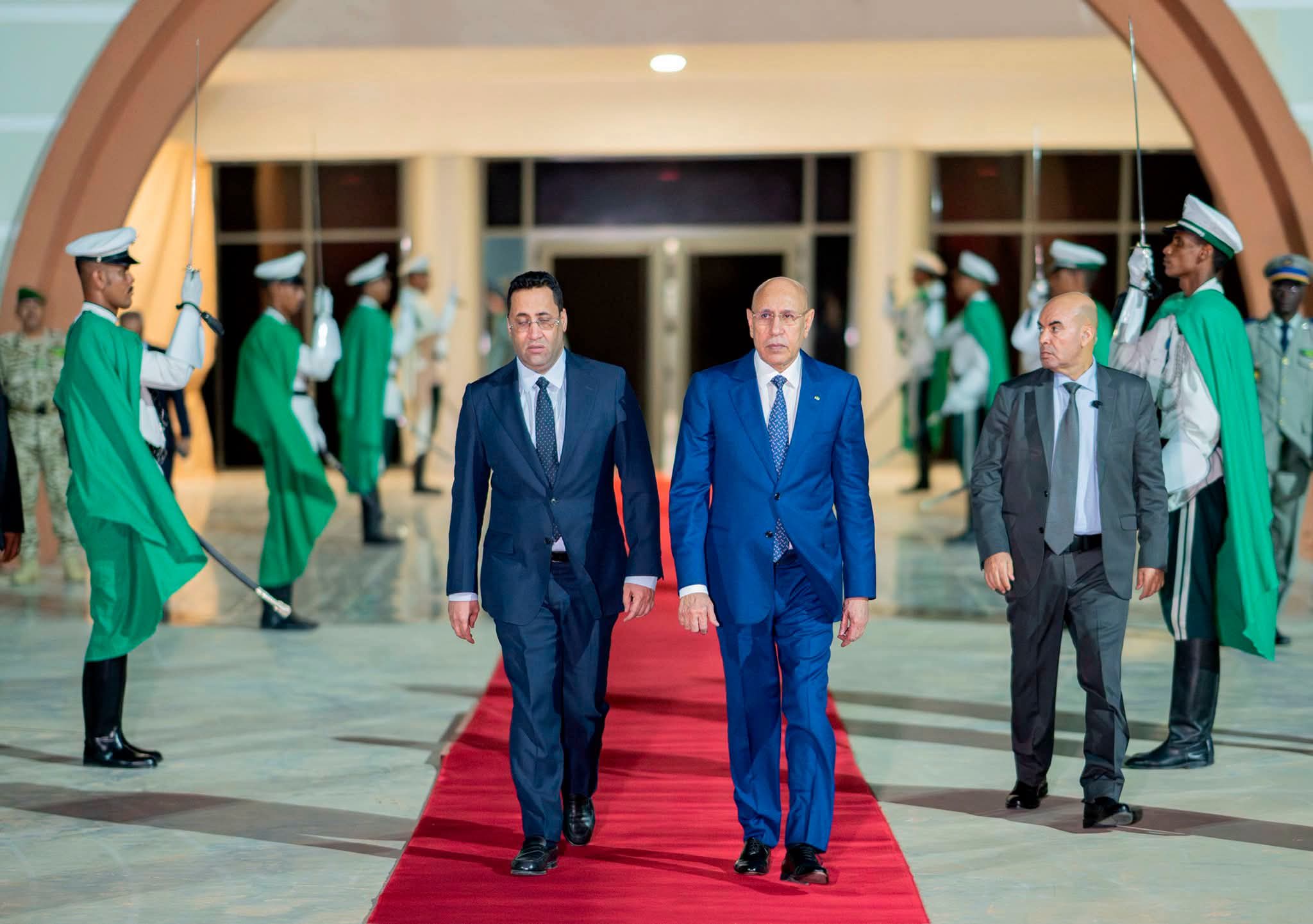 رئيسِ الجمهورية يتوجه إلى قطر لتقديم العزاء في رحيل الأمير الوالد الشيخ حمد بن خليفة آل ثاني
